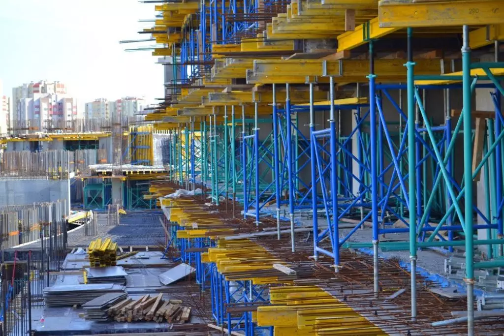 u head scaffolding